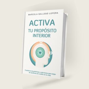Un libro destacado entre las últimas publicaciones, titulado “Activa Tu Propósito Interior” de Marcela Gallego Lopera, presenta una cabeza abstracta con engranajes y un motivo de diana en la portada.
